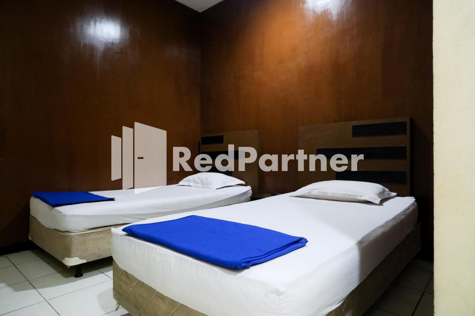 Reddoorz At Sparkling 2*
