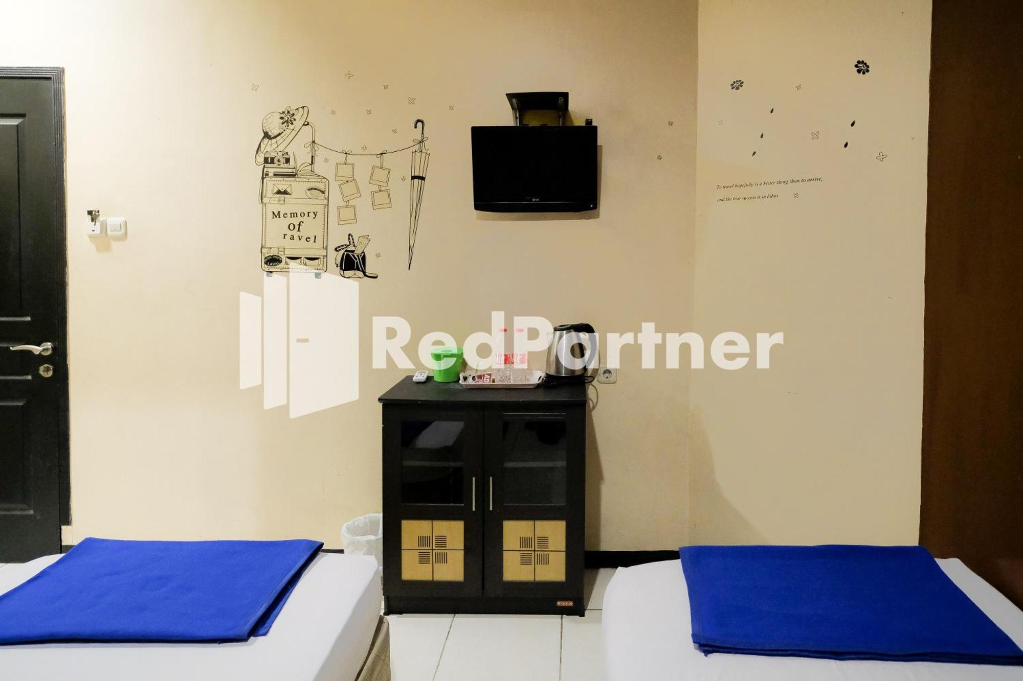 Hotel Reddoorz At Sparkling